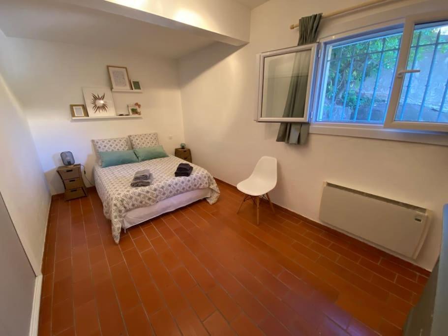 Simone, Maison, Quartier Calme, Grande Terrasse, Spa, Barbecue, 2 * Frejus