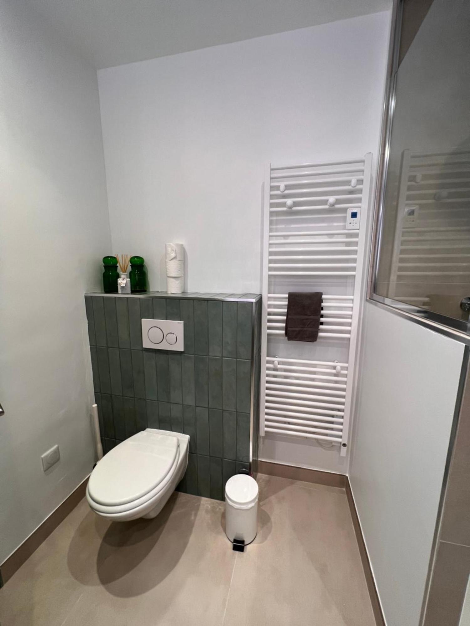 Simone, Maison, Quartier Calme, Grande Terrasse, Spa, Barbecue, 2 *